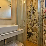 Hotel M 3*