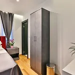M 3* Podgorica