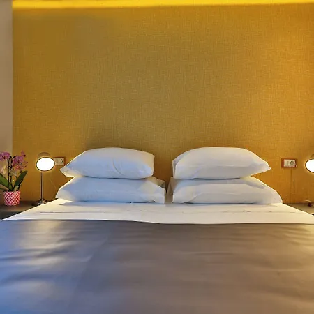Hotel M 3*