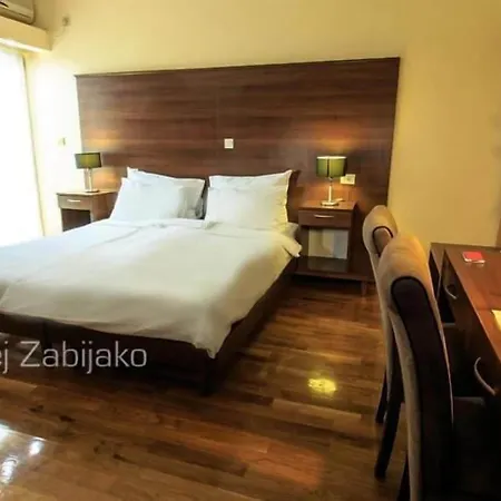 M Подгориця