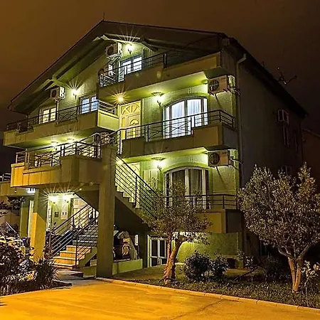 Hotel M 3*