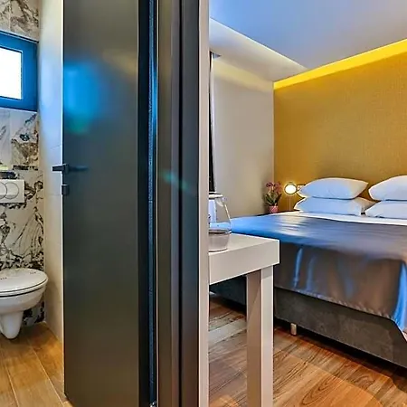 M Hotel 3*
