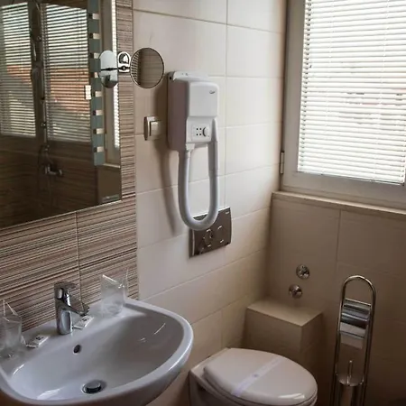 Hotel M 3*